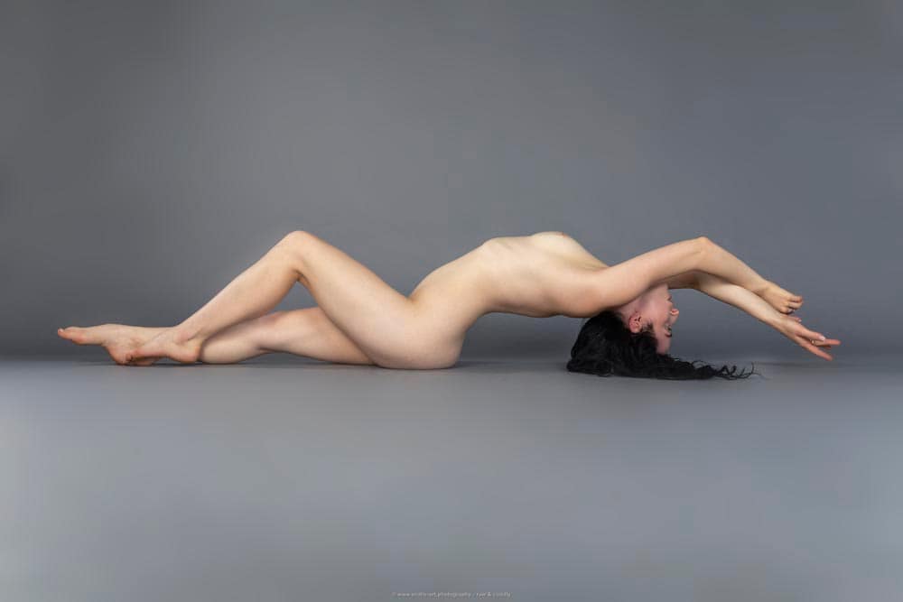 Quinn Linden - Floorshow, Part Two, Passionate - Image 3