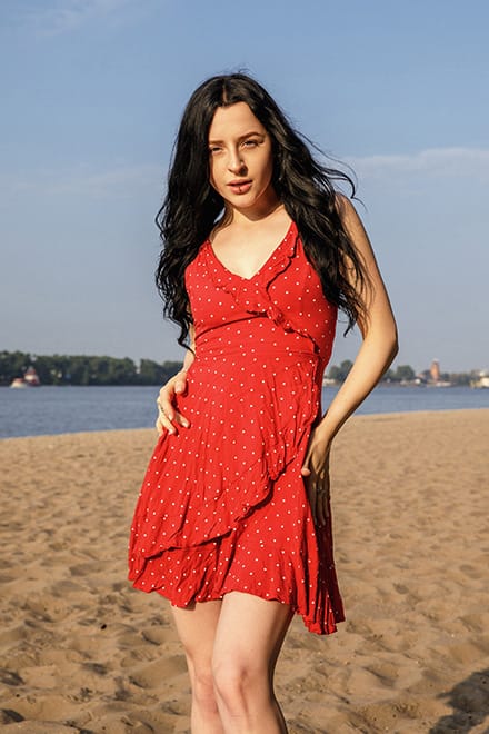 Quinn Linden - Beach Time - Image 3
