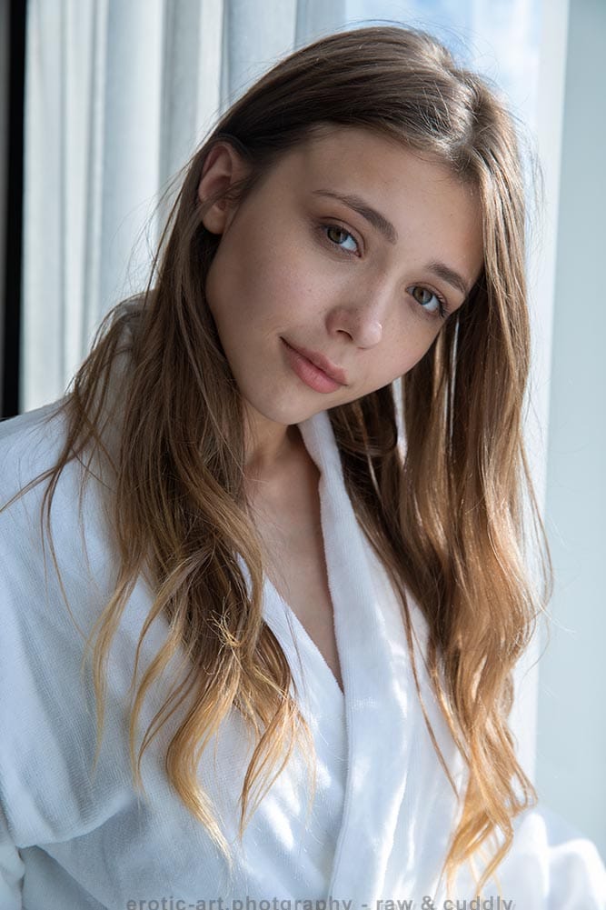 Mila Azul - After Work Session - Image 4