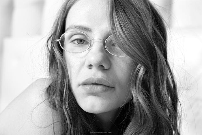 Elina De Leon - Glasses - Image 7