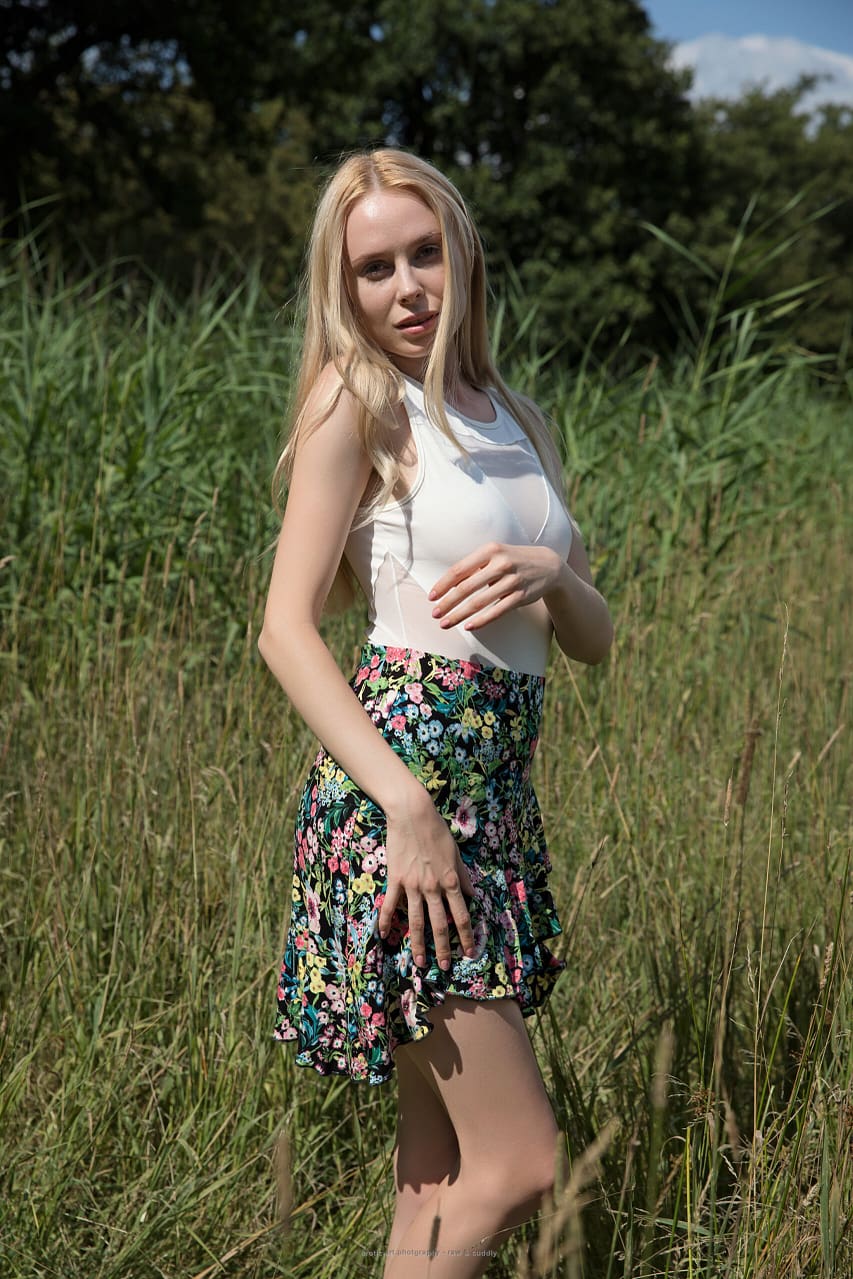 Kateryna - Summer Travels, Quick Side Trip - Image 2