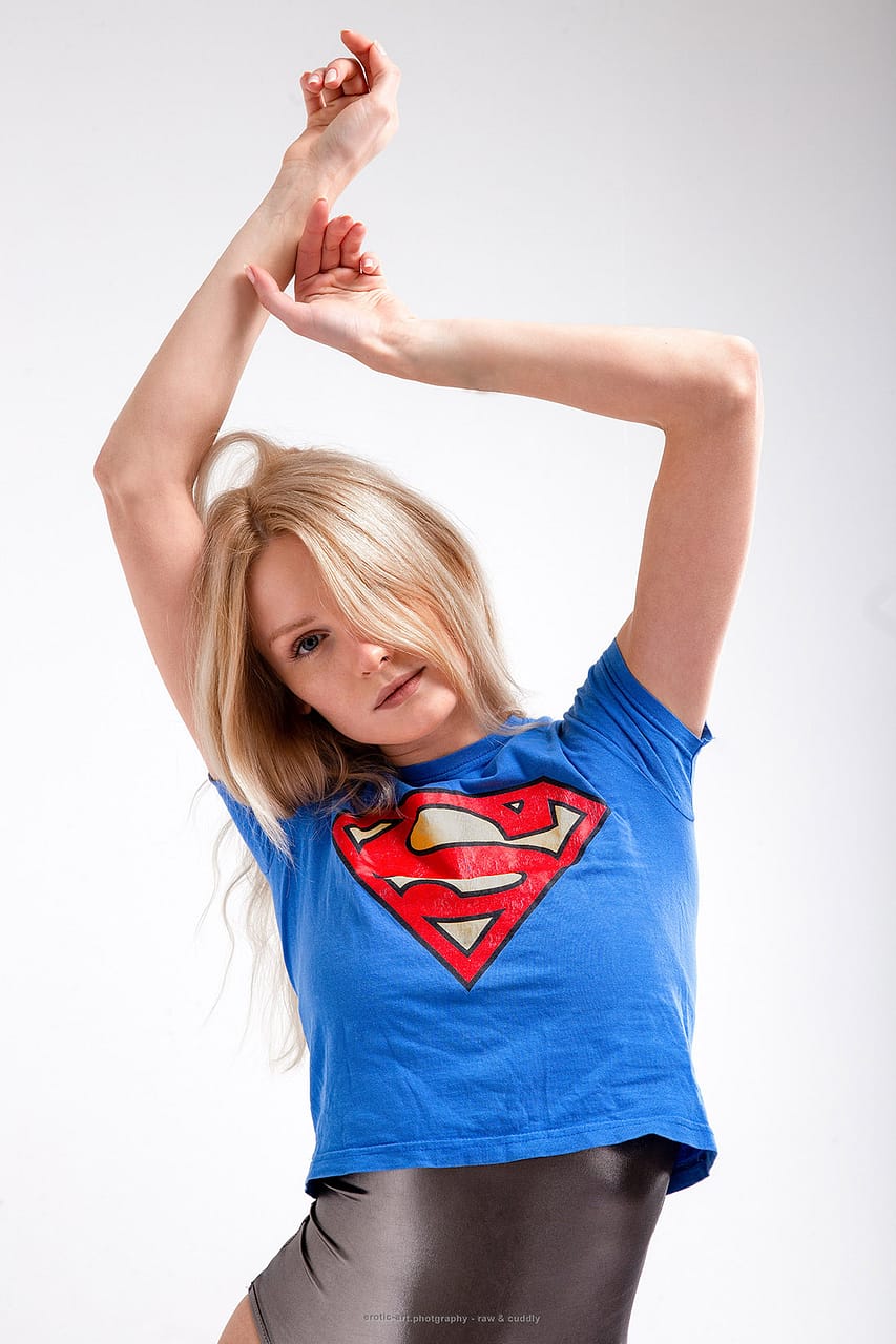 MariAnne - Super Girl - Image 3