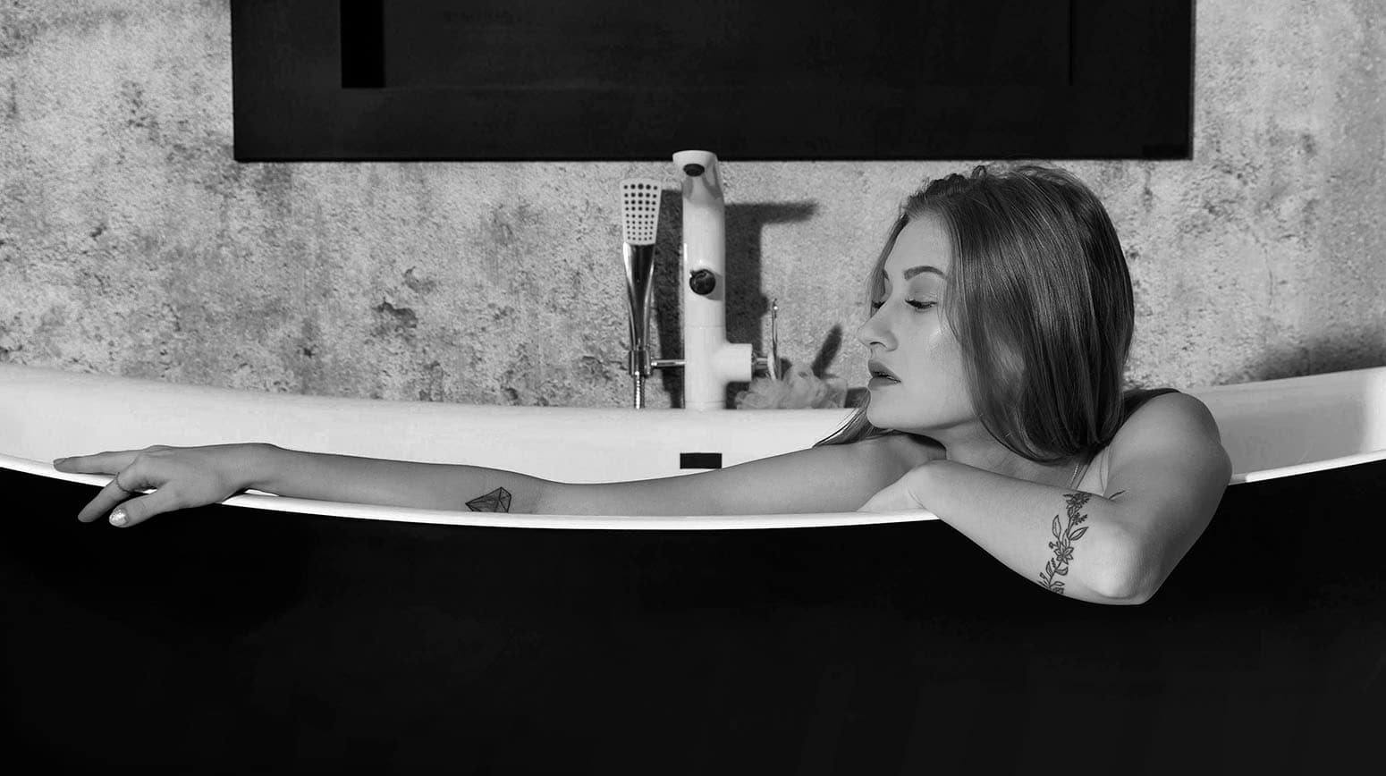 Tata, model on eARTfoto the art of Jay Gee Tata, model on eARTfoto the art of Jay Gee