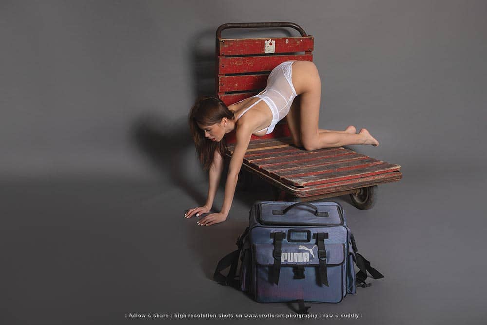 Alice Wonder - Dummies - Image 2