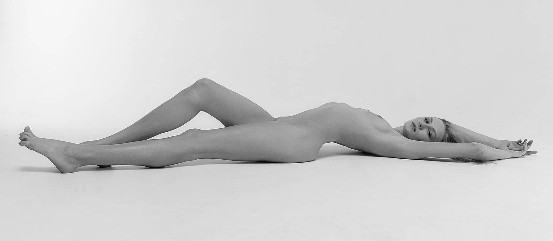 Mari Anne, model on eARTfoto the art of Jay Gee Mari Anne, model on eARTfoto the art of Jay Gee